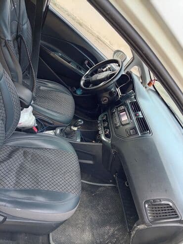 vaz 2108 satilir: Kia Rio: 1.4 l | 2012 il Sedan — 3