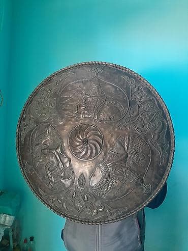 dekor aksesuarları: Böyük ölçülü dekorativ metal qalxan - Material: döymə metal — 1
