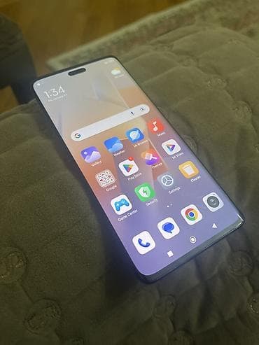 iphone 128: Xiaomi 13 Lite, 128 GB, rəng - Qara, 
 Qırıq — 2