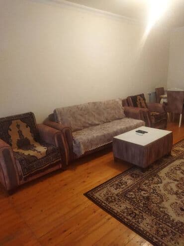 göyçay ev alqı satqısı: 3 otaqlı, 95 kv. m, Orta təmir — 15