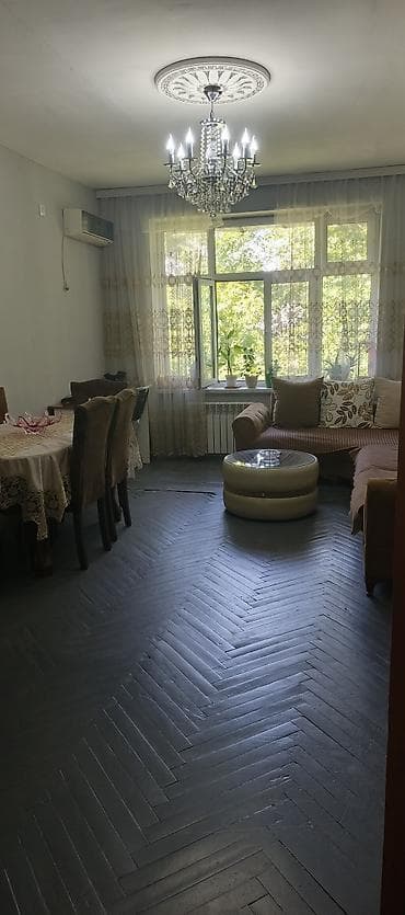 Kirayə mənzillər: Aydin memmedov 16 merkezi xesde xananin qarwisinda daw bina 5ci — 2
