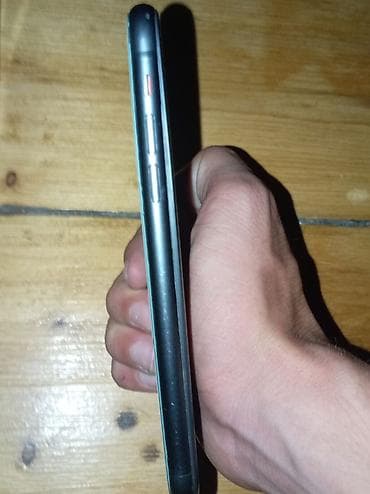 telefon 2 el: IPhone 11, Mavi, Qırıq — 4