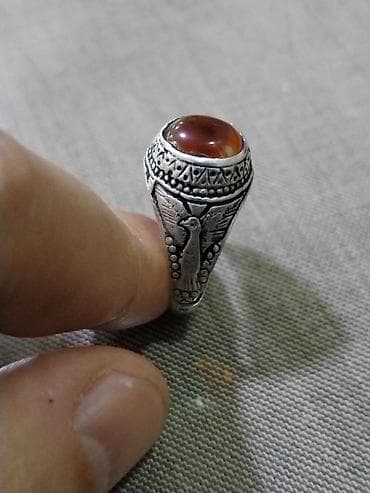 Üzük, Gümüş, Kəhrəba