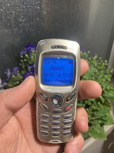 Samsung Galaxy S22 Ultra, rəng - Gümüşü, Düyməli — 3