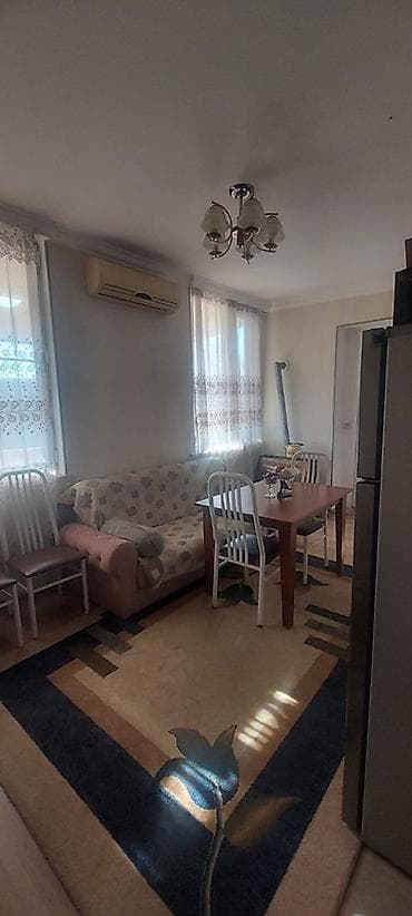 kiraye menziller 2022: Gence seheri, 1 mikrorayonda merkeze yaxin yol qiragi heyat evi kiraye — 4