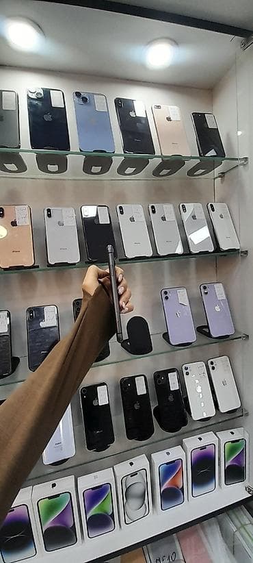 13 pro qiymət: IPhone 11, 64 GB, Qara, Face ID — 3
