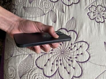 kontakt home samsung a16: IPhone 15, 128 GB, Black Titanium — 4