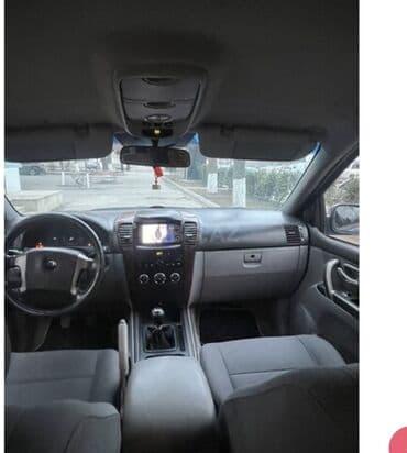 qadınlar ucun maşınlar: Kia Sorento: 2.4 l | 2005 il Ofrouder/SUV — 10