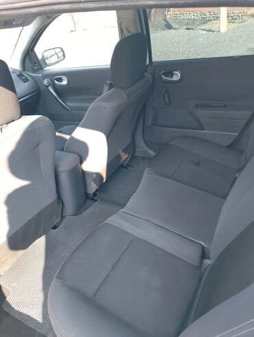 çeşqa maşını: Renault Megane: 1.5 l | 2008 il — 5