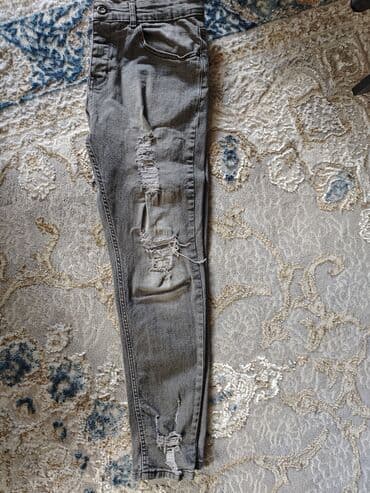 qaqa stili şalvar: Türkiyyədə alınıb.Az İstifadə olunub və səliqəli.Uzunluq 1metr — 2