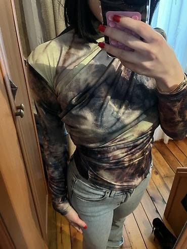 Qadın bluzası – uzunqol, boğazlı, elastik - Dizayn — 1