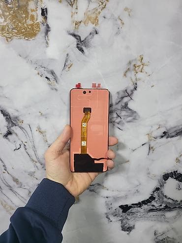 honur x9b: Honor X9B ekrani. Servisimizdə ekranı çat olan işləməyində problem — 2