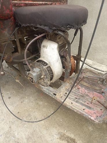 oturacaq avtomobil: Məhsul: Yükdaşıma üçün üçtəkərli motorlu arabadır (motoblok/triportyor — 3