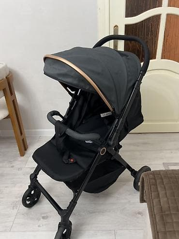 Klassik gəzinti arabası