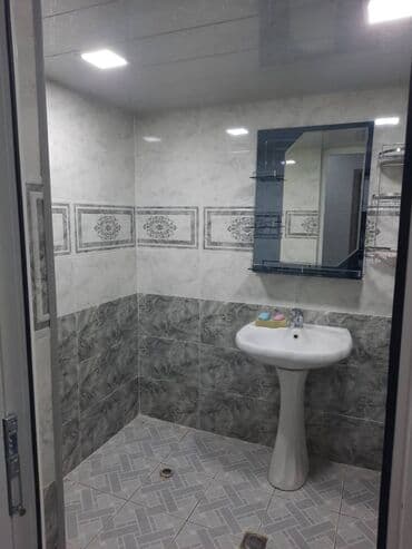 kirayə ev nizami: Nərimanov metrosunun yaxınlığında köhnə samsunqa yaxın 9 mertebeli — 10