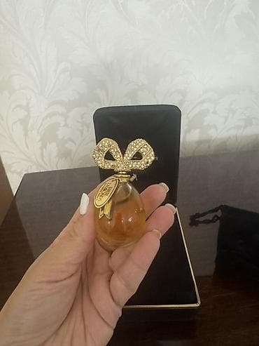 Kosmetika: White Diamonds by Elizabeth Taylor – parfum mini kolleksiya flakonu - — 6