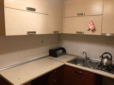 Koroglu parki koala parkin yani 5/3 2 otaq temirli eshyali yalniz — 9