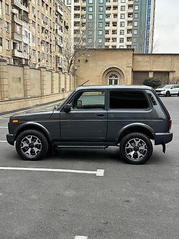 VAZ (LADA) 4x4 Niva: 1.7 l | 2020 il 56 km Ofrouder/SUV — 8