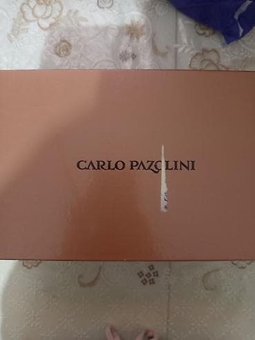 Basanoşka və səndəllər: Charles&Keith, Ölçü: 38, rəng - Qırmızı, Yeni — 1