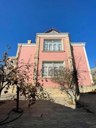 xacmazda 9 nöm mektebin yanında ev torpaq satqısı: 9 otaq, 300 kv. m — 5