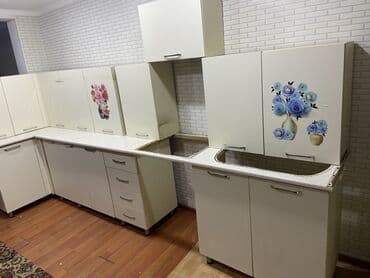 Мебель на заказ: Ağ rəngli künc mətbəx mebel dəsti - Üst və alt modullardan ibarət, L — 1