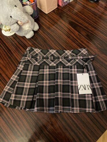 Zara yubka 10 yash yenidir etikeri uzerindedi.Sifarish olunub 20 lalafo.az -da Zara yubka 10 yash yenidir etikeri uzerindedi.Sifarish olunub 20