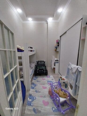 tecılı satilir: 3 otaqlı, Yeni tikili, m. 20 Yanvar, 57 kv. m — 5