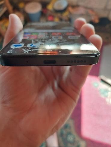 optimal telefon: Redmi 12, 256 GB, rəng - Qara, Barmaq izi, Face ID — 4