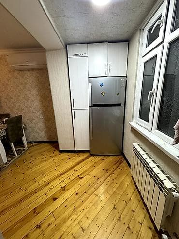 goycayda evler: Bakı, Qaraçuxur qəs., 3 otaqlı, Köhnə tikili, m. Neftçilər, 59 kv. m — 10