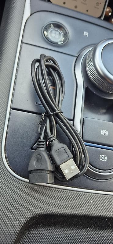 Usb uzadici