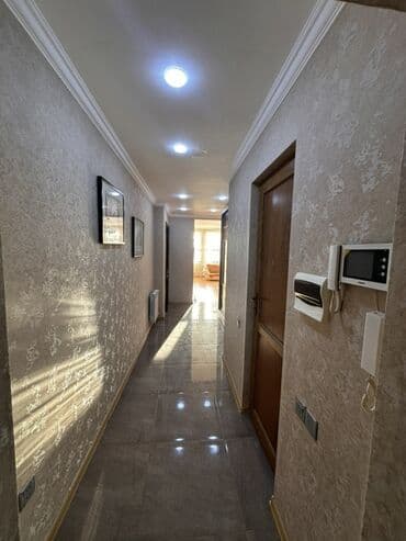 фотостудия советская квартира: Satılır: işıqlı və geniş planlı mənzil - Açıq studiya tipli qonaq — 5