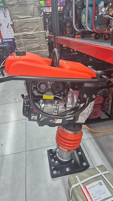 qum arabası: Benzinlə işləyən torpaq sıxlaşdırma vibroköpəyi (rammer) Məhsulun — 2