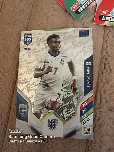 saipa 2020: Panini FIFA 365 kolleksiya kartı – “Fans’ Favourite” seriyası. Oyunçu — 1