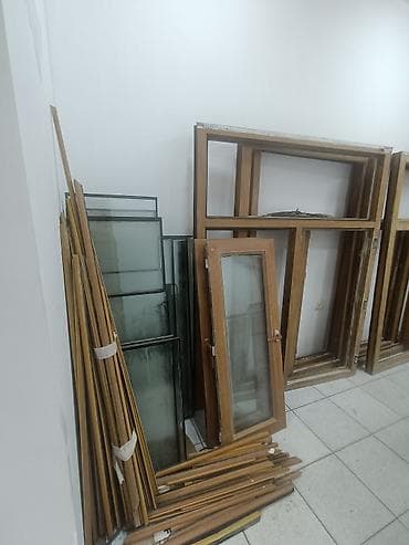 yumru pencere: PVC ağac rəngində pəncərə və qapı profilləri – şüşə və çərçivələrlə — 2