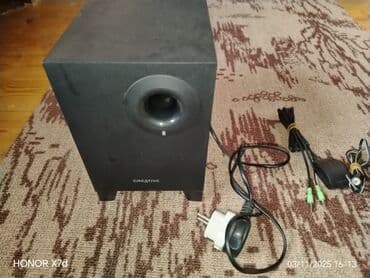 музыкальный центр samsung: Б/у Creative Колонка, Тип - Акустическая, цвет - Черный — 2