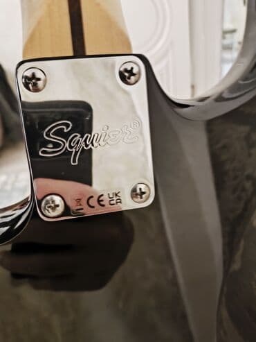 Velosiped aksesuarları: Elektron gitara, Fender, 6 sim, İşlənmiş, Ünvandan götürmə, Ödənişli çatdırılma — 3