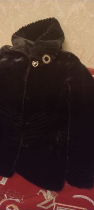 Manejlər: Совершенно Новая Шуба размер 44; 46. Продаю в связи с тем, что мне — 2