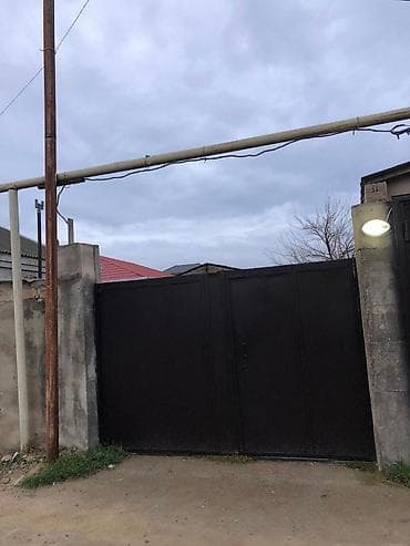 qalmaga yer: Salam. Həyət satilir 4 sot yarim icində tikili var abyekt kimi — 1
