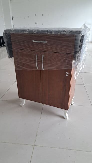 kuxna dolabı: Açılan, 2 qapılı Düz dolab, Mətbəx dolabı — 3