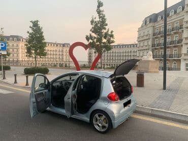 авторазбор бишкек тойота эстима: Toyota Aygo: 1 l | 2006 il Hetçbek — 12