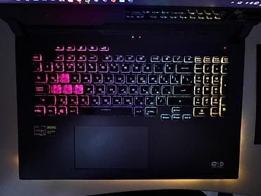 adapter apple: İşlənmiş ASUS ROG, 17.3 ", AMD Ryzen 7, 512 GB, Ünvandan götürmə — 4