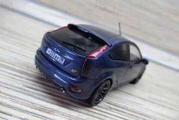 Velosiped ehtiyyat hissələri: Ford Focus ST miniatür model avtomobil - Miqyas: 1:43 - Korpus: metal — 2