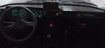 daewoo gentra 2019: VAZ klassik sedan - Kuzov: 4 qapılı sedan, qara rəng - Arxa — 2