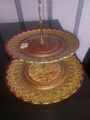 Tort və şiriniyyat qabı