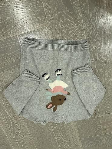 H&M uşaq sviteri - Model: qız uşaqları üçün toxunma sviter -