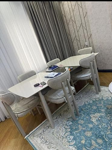 Elmirax Masa desti tecili satlir Qiymet 1250 azn.Ünvan Yasamal (9850)