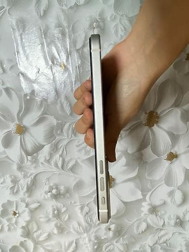 IPhone 11 17 pro ya yığılıb. Birə-birdən fərqlənmir. 256 GB yaddaş / lalafo.az -da IPhone 11 17 pro ya yığılıb. Birə-birdən fərqlənmir. 256 GB yaddaş /