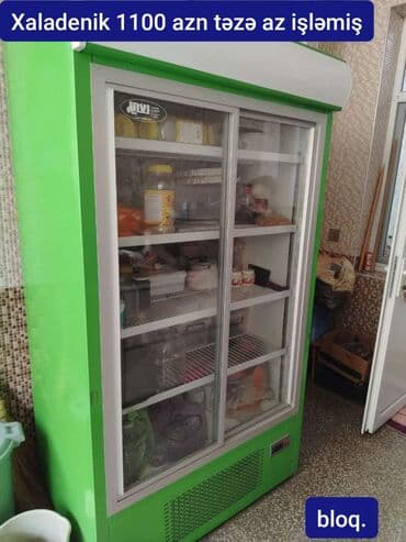 Komersiya vitrin soyuducusu - Rəng: yaşıl korpus, şüşə sürgülü iki