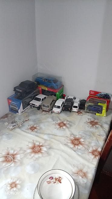 Монеты: Kolleksiya üçün metal və plastmasdan hazırlanmış model avtomobillər — 1