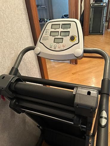 Proteus MT-500 qaçış trenajoru - Katlanan konstruksiya: məkan
